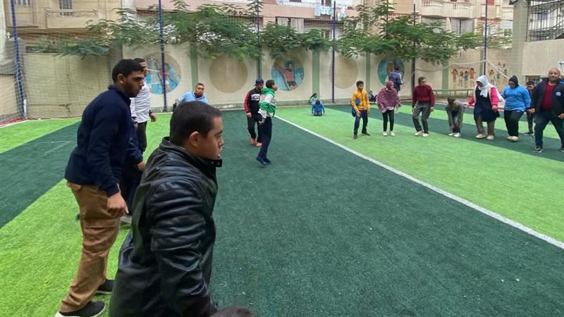 مشروع قادرون باختلاف