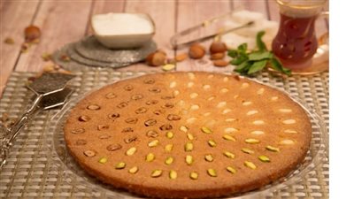 طريقة عمل البسبوسة، زي الجاهزة وغير مكلفة