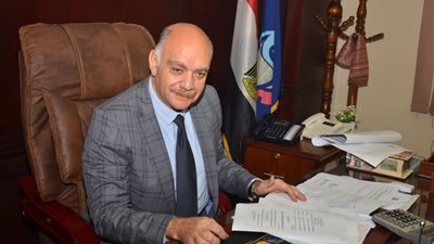 الغرفة التجارية بالبحيرة تنظم دورتين عن مزاولة الاستيراد والتصدير