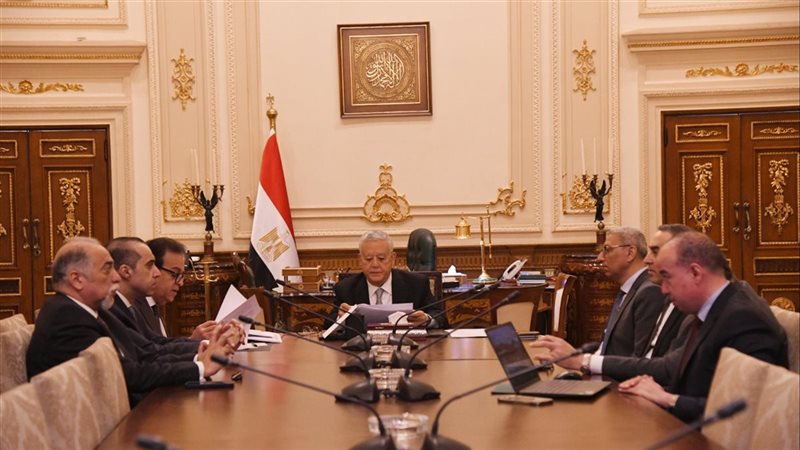 مشاركة وزير الصحة