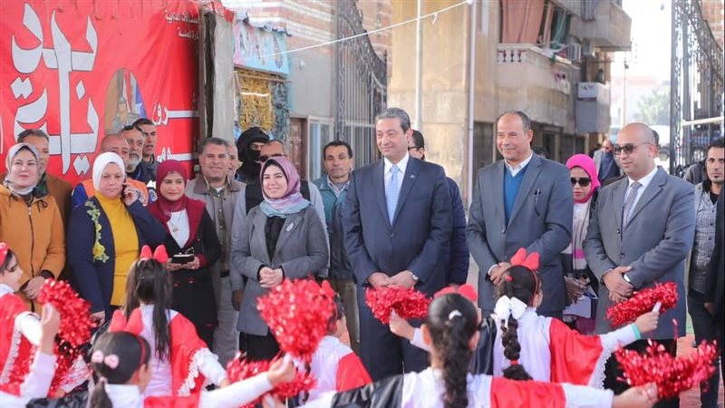 محافظ دمياط يتفقد