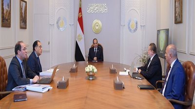 الرئاسة في أسبوع: السيسي يوجه الحكومة بنشر خدمات الاتصالات وضمان وصولها إلى المواطنين بجودة عالية.. مواصلة جهود تحسين أحوال الأئمة.. تعزيز الاستقرار الاقتصادي واحتواء الضغوط التضخمية