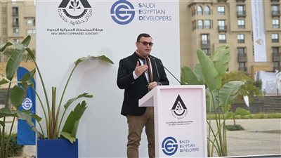 وزير الإسكان يتفقد مدينة العلمين الجديدة لمتابعة المشروعات الجارية