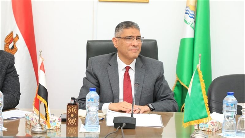 محافظ الجيزة عادل