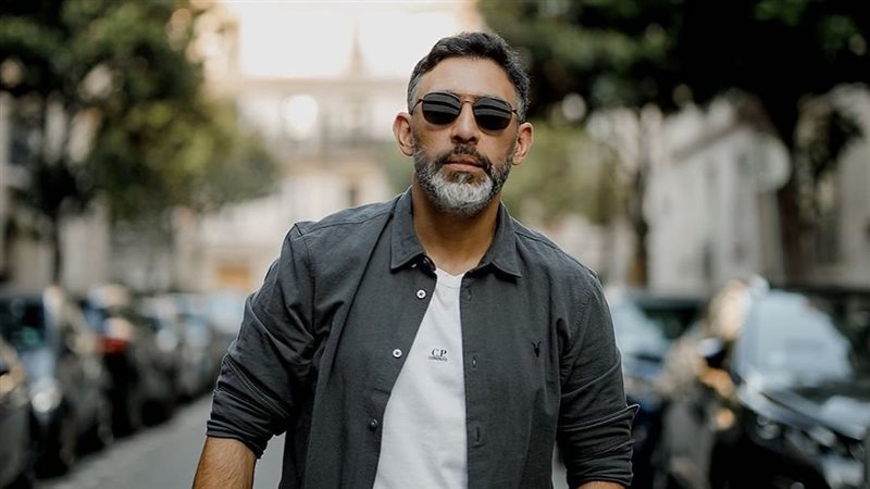 عمرو مصطفى، فيتو