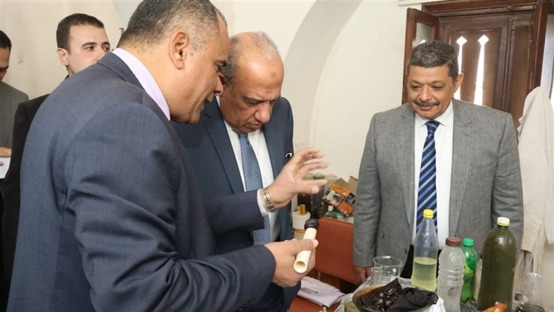 زيارة وزير الكهرباء