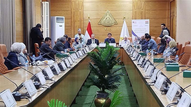 جامعة بنها تناقش
