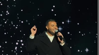 رامي صبري يتألق خلال حفله في موسم الرياض بـ يمكن خير (فيديو وصور)