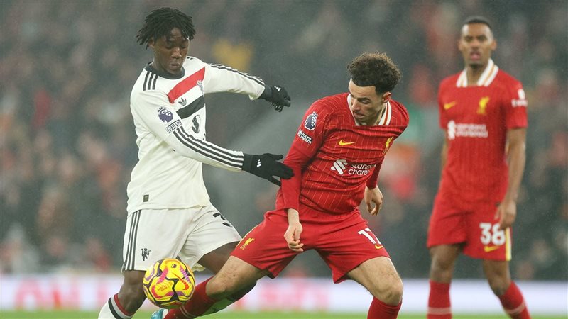 ليفربول ومانشستر