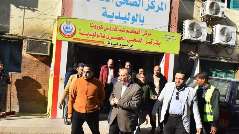 محافظ أسيوط يتفقد