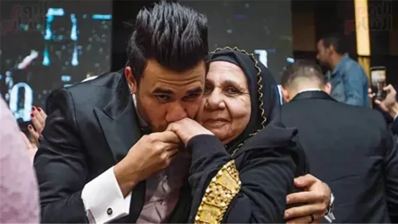 محمود تريزيجيه ووالدته