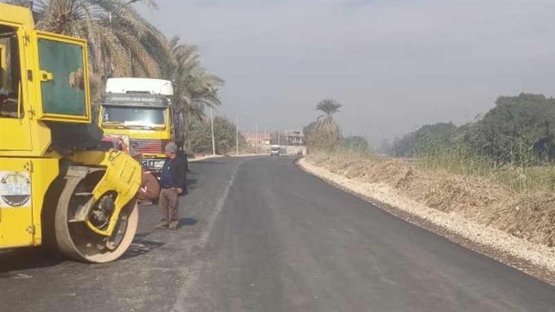 رصف الطرق بأسيوط،