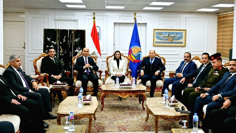 اللقاء مع محافظ البحيرة
