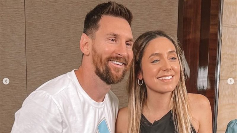 ميسي والمذيعة صوفيا،فيتو