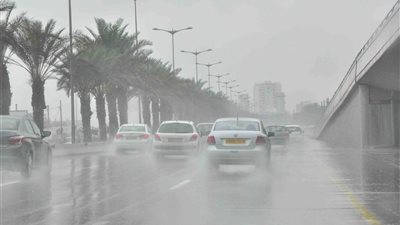 أحوال جوية مضطربة خلال الـ 72 ساعة المقبلة، أمطار رعدية وغزيرة وحبات برد على مطروح، زخات متوسطة على السواحل الشمالية الجمعة، تحذير من الشبورة الكثيفة والصقيع