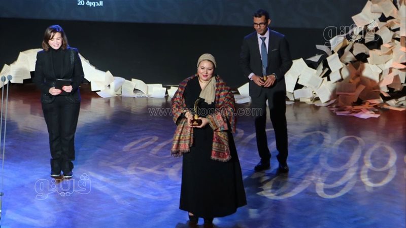 غادة العبسي تفوز