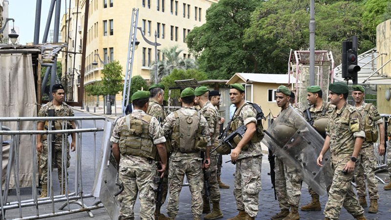 لبنان، فيتو
