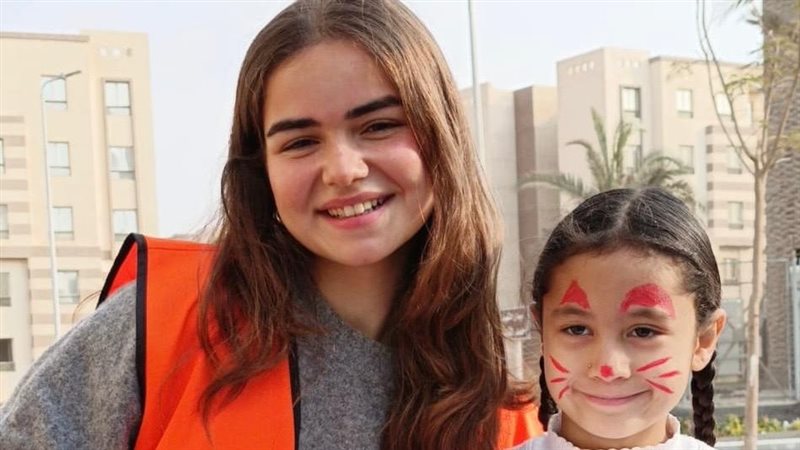 متطوعة بمكافحة الإدمان،