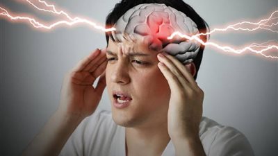 10 أعراض مؤشر للإصابة بارتجاج المخ، احذرها