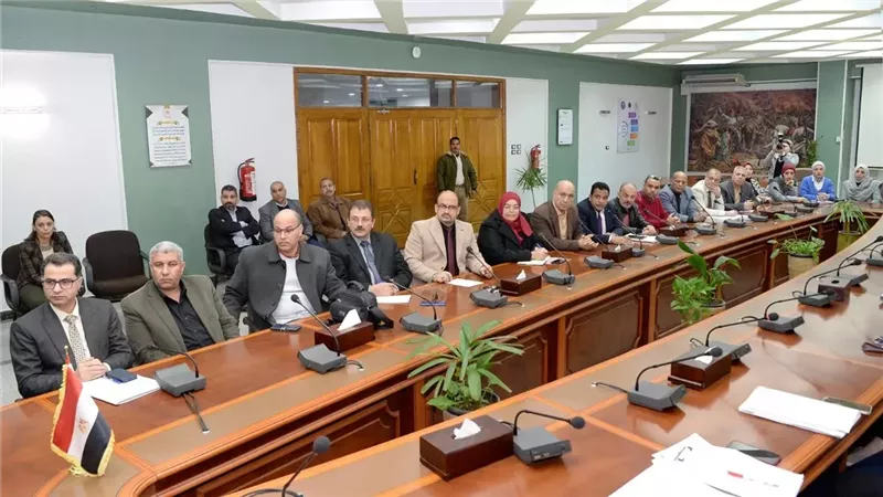 اجتماع رئيس جامعة