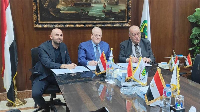 توقيع عقود استراحات