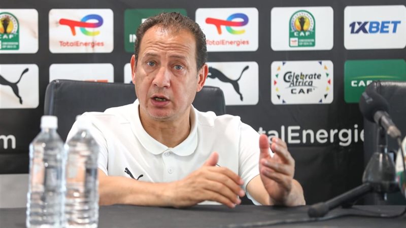 مدرب المصري، فيتو