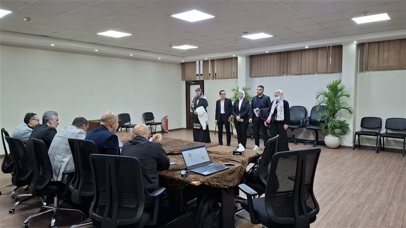 الشباب تبدأ إجراء
