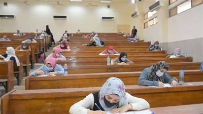 الأعلى للجامعات: التطعيم بلقاح كورونا شرط لدخول امتحانات نهاية الفصل الدراسي الأول