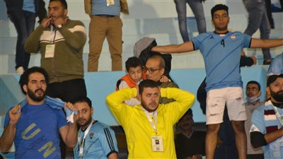 صدمة جماهير المحلة بعد الهدف القاتل للأهلي | صور