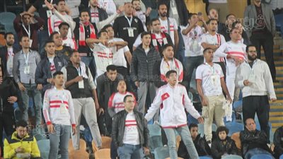 رد فعل جماهير الزمالك لحظة تسجيل هدف التعادل في مرمى البنك الأهلي | فيديو