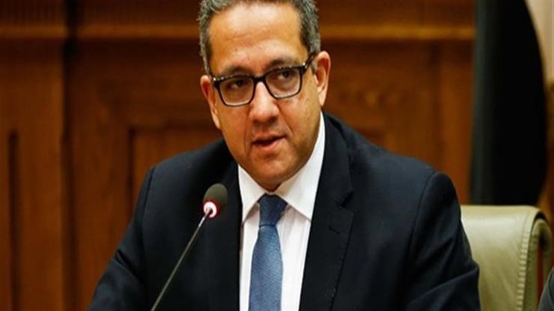 وزير السياحة والآثار