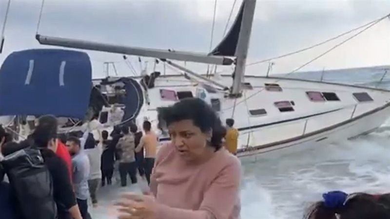 مراكب شراعية فاخرة