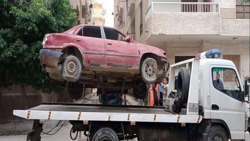 رفع سيارات متهالكة