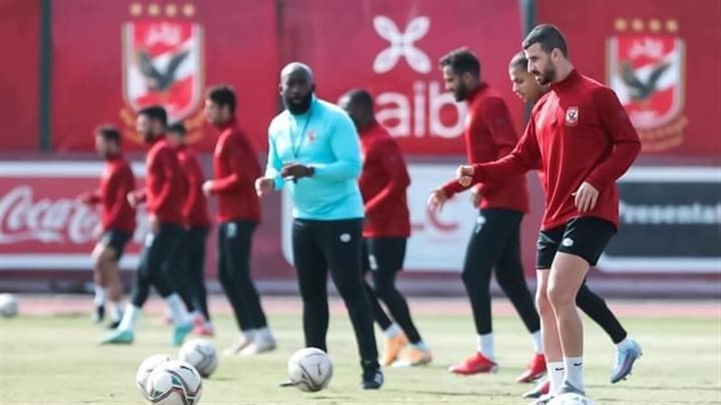 لاعبو الأهلى