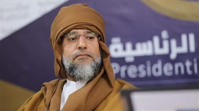 أول تحرك من نجل القذافى بعد استبعاده من الانتخابات الرئاسية الليبية 