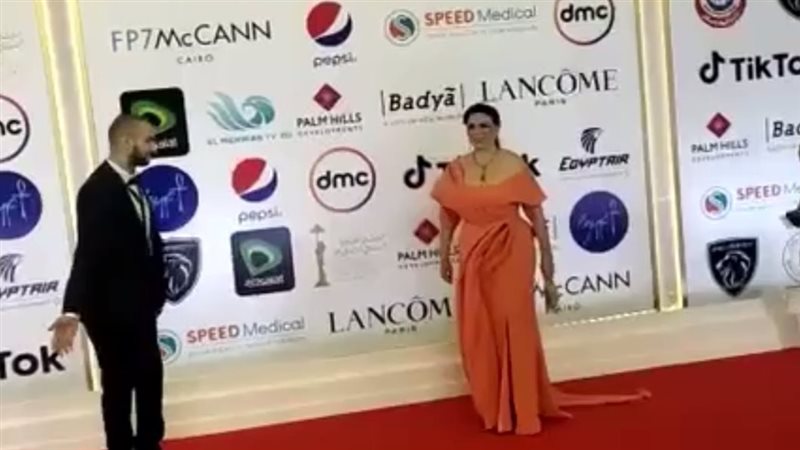 إلهام شاهين