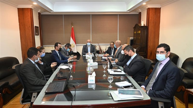اجتماع وزير الإسكان