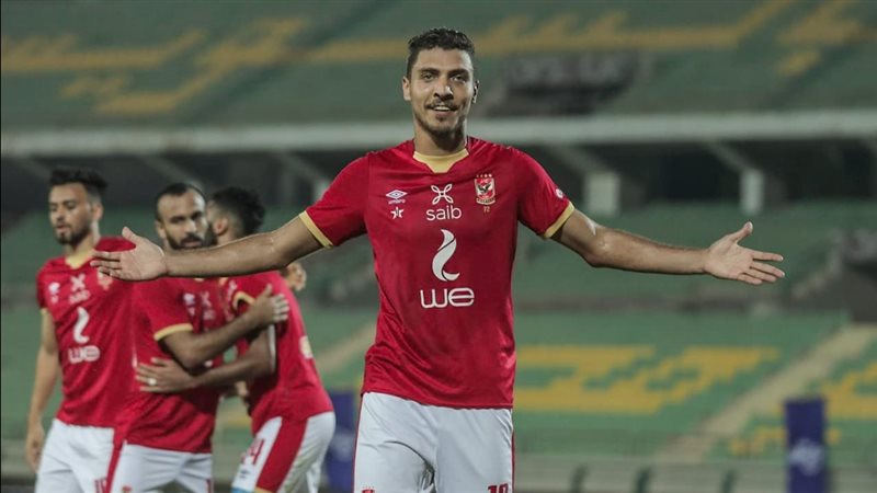 محمد شريف، مهاجم