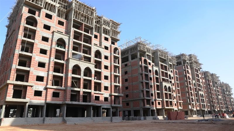  العمارات السكنية