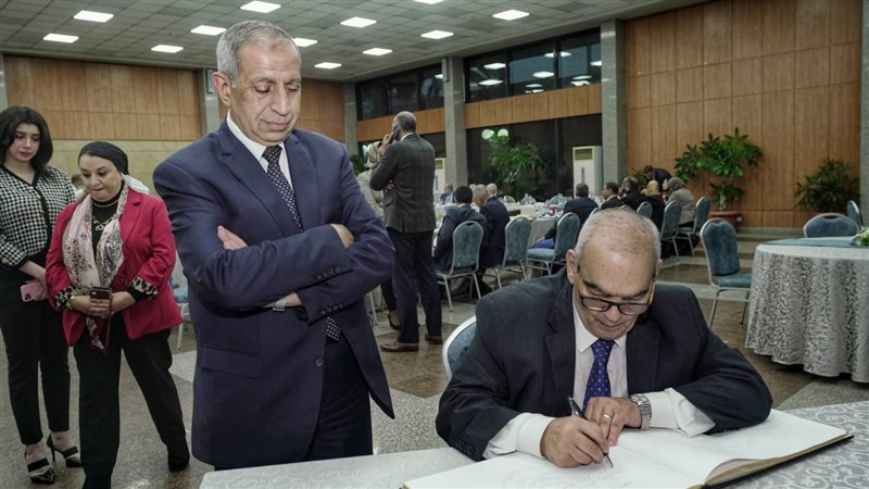 الأكاديمية العربية