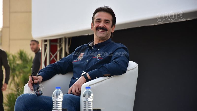 كريم عبد العزيز 