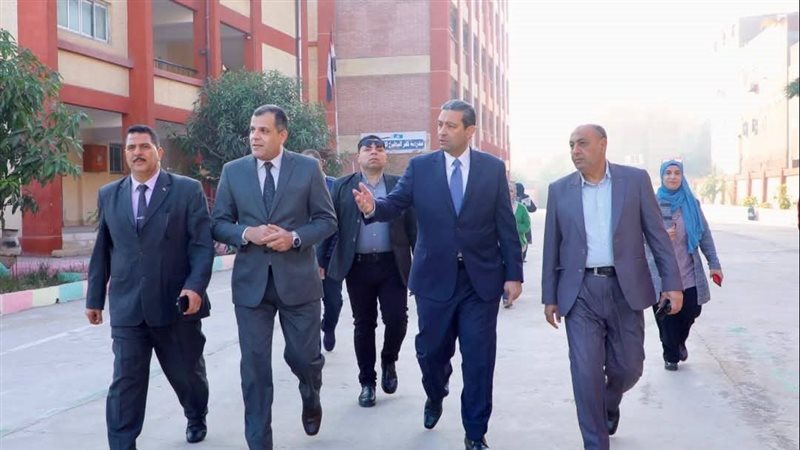 محافظ دمياط يتابع