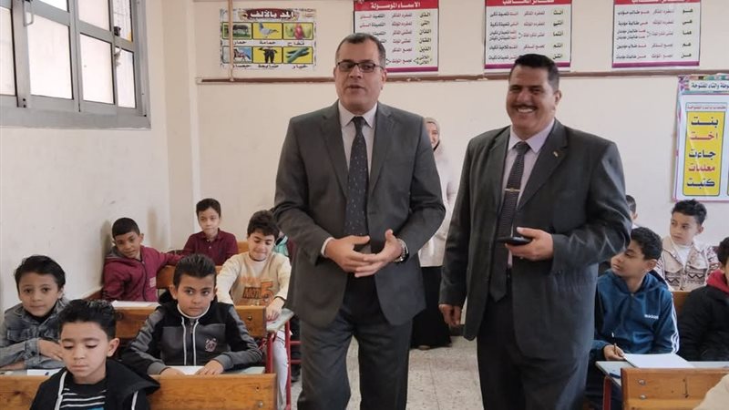 ياسر عماره وكيل وزارة