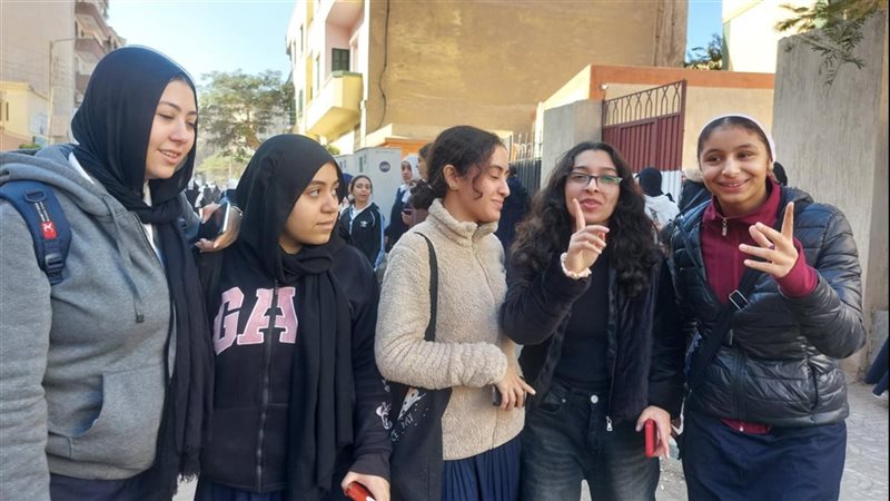 طالبات مدرسة المنصورة