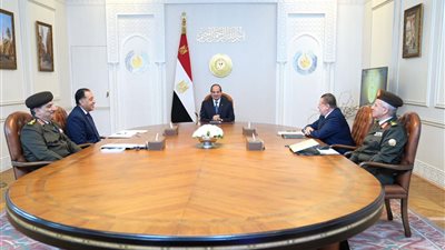 تكليفات رئاسية جديدة اليوم، السيسي يوجه بمُواكبة التطورات التكنولوجية المُتسارعة فيما يتعلق بالخدمات المصرفية الرقمية.. وتوفير خدمات دفع إلكترونية متطورة وآمنة للعملاء تواكب أفضل المعايير العالمية