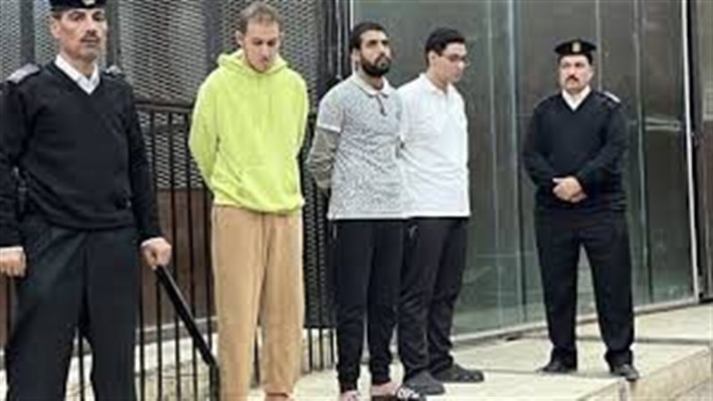 المتهمين 