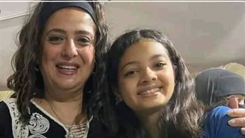 الطفلة ريناد عماد،