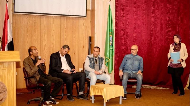 جانب من فاعليات الندوة،فيتو