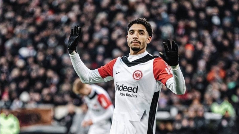 عمر مرموش، فيتو