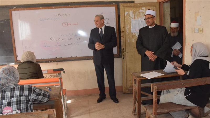محافظ الغربية يتابع
